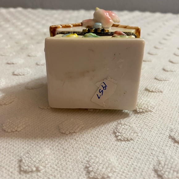 Bird House Trinket Box - Picture 5 of 8